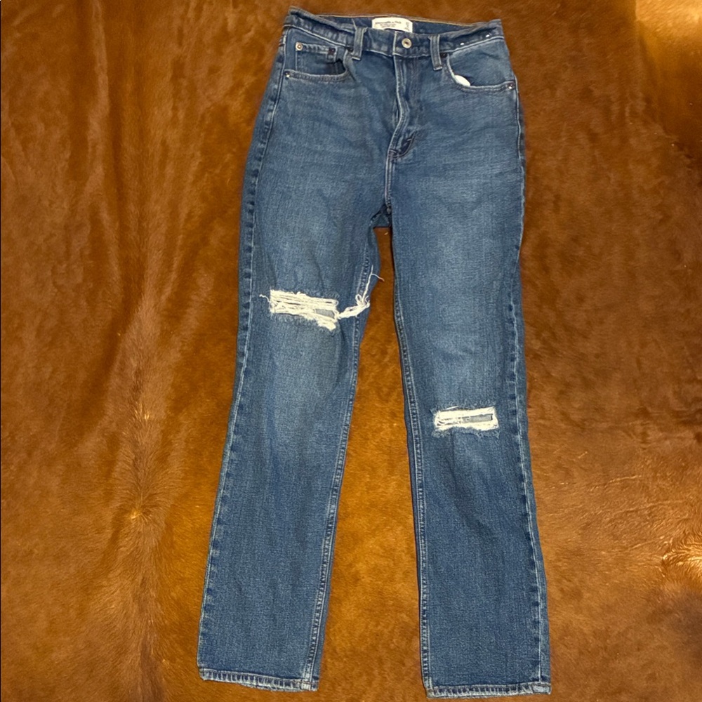 Women's Abercrombie & Fitch straight ankle ultra high rise 27/4
